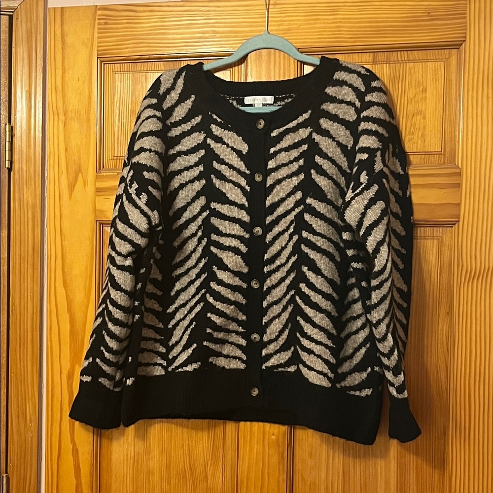 Design History Black and Cream Abstract Cardigan